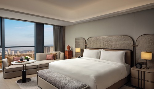 Habitación clásica, 1 cama de matrimonio grande, vistas a la ciudad