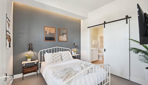 Apartamento, 1 cama de matrimonio, balcón, vistas a la ciudad (unit 306)