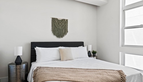 Apartamento, varias camas, cocina, vistas a la ciudad (Unit 301)