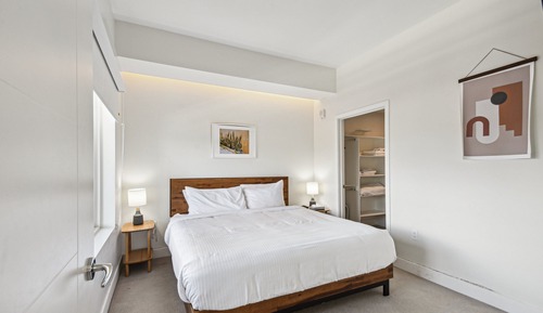 Apartamento, 1 cama de matrimonio grande, cocina, vistas a la montaña (Unit 209)