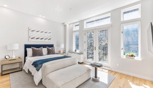 Estudio clásico, 1 cama de matrimonio, cocina, vistas a la ciudad