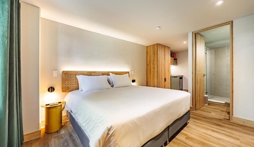 Suite estudio, 1 cama de matrimonio, cocina