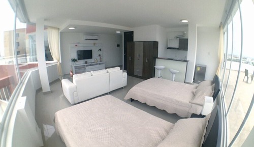 Estudio panorámico, balcón