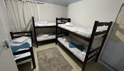Habitación familiar, varias camas