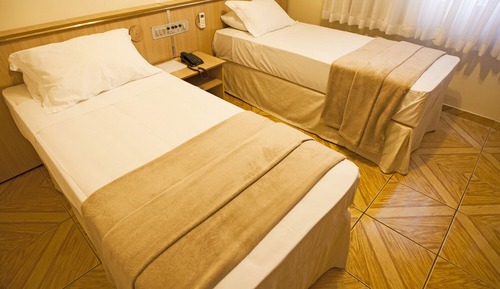 Habitación estándar con 2 camas individuales