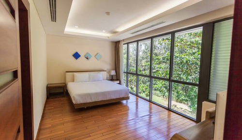 Villa Deluxe