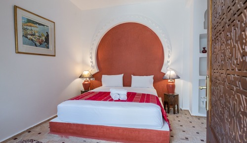 Deluxe Room, 1 Queen Bed