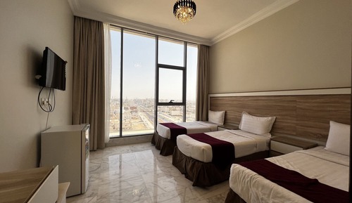 Economy Triple Room