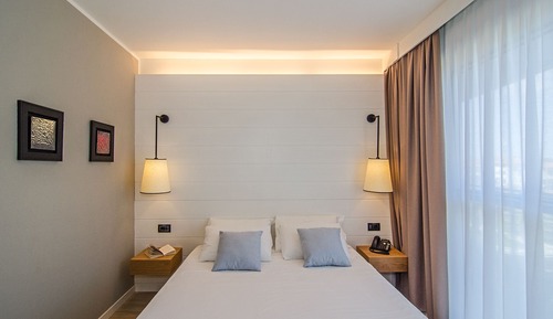 Habitación clásica con 1 cama doble o 2 individuales