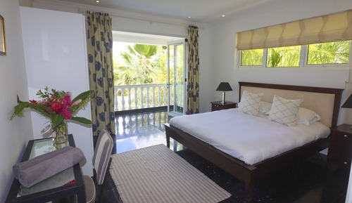 Villa Deluxe