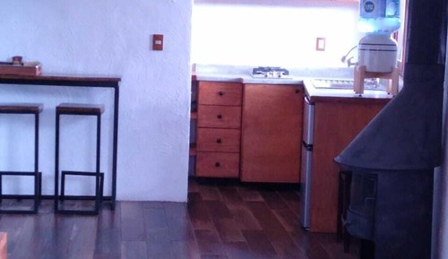 Estudio familiar, cocina básica, vistas a la montaña