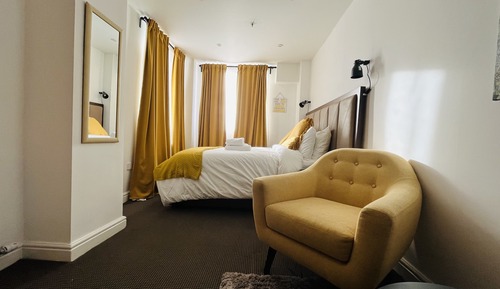 Apartamento superior, 1 cama doble con sofá cama