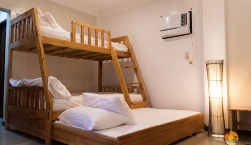 Dormitorio compartido económico, dormitorio mixto, no fumadores, vistas al jardín (B1D)