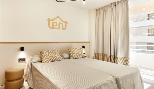 Loft, 2 adults + 1 Child (Bed & Unlimited Brunch)
