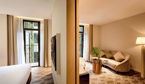 Suite de lujo, 1 cama de matrimonio grande, vistas al jardín