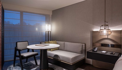 Habitación clásica, 1 cama de matrimonio grande, vistas a la ciudad