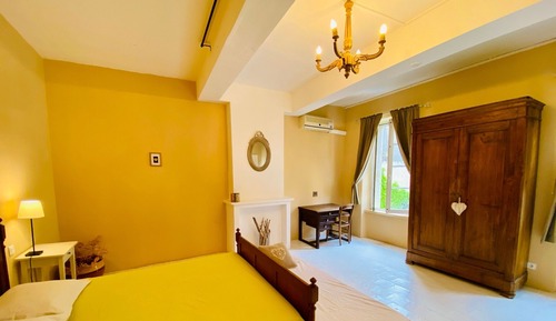 Habitación Confort doble (1 M)