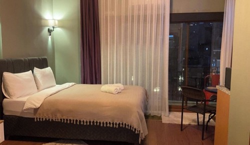 Habitación superior con 1 cama doble o 2 individuales