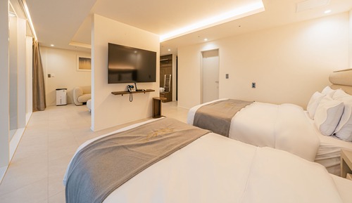 Pool Villa Suite