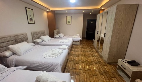 Habitación cuádruple estándar