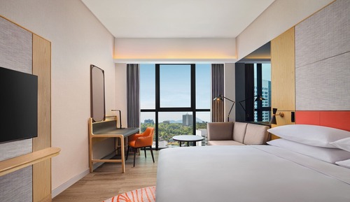 Habitación superior, 1 cama de matrimonio grande, no fumadores, vistas a la ciudad