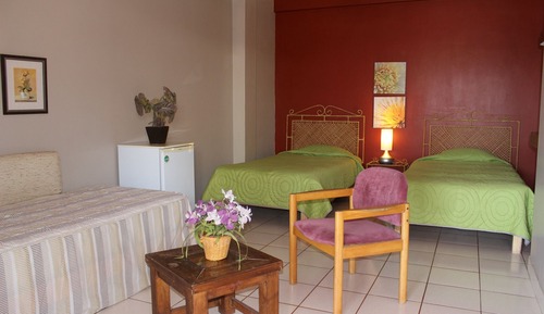 Habitación con 2 camas individuales