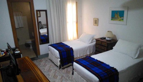 Habitación estándar con 2 camas individuales