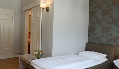 Habitación con 2 camas individuales