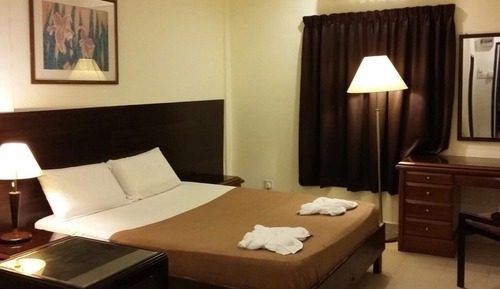 Habitación superior (AC - Twin/Double Sharing)