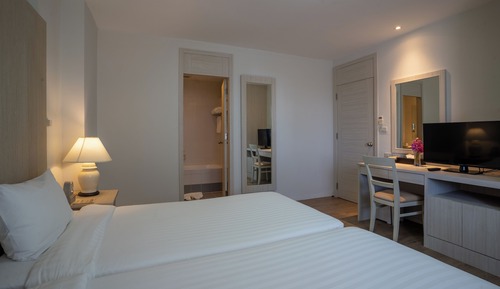 2 Bedrooms Suite