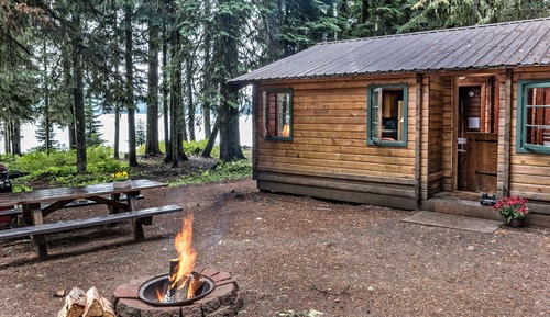 Deschutes 2 Bedroom Cabin
