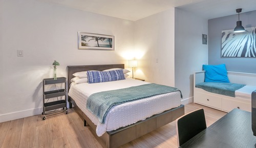 Estudio, 1 cama de matrimonio con sofá cama