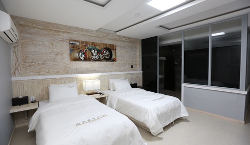Habitación estándar con 2 camas individuales