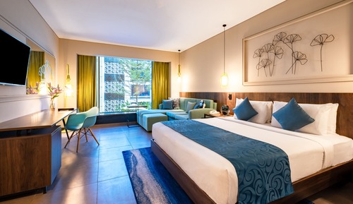 Habitación Deluxe, 1 cama de matrimonio grande, vistas a la piscina