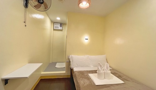 Habitación estándar doble (With AC)