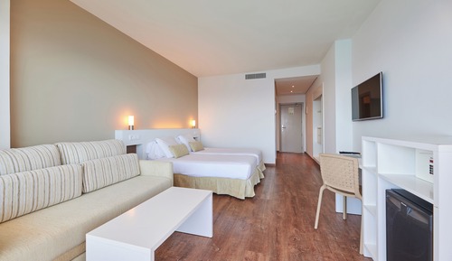 Habitación doble, balcón, vistas al mar (2 adults)