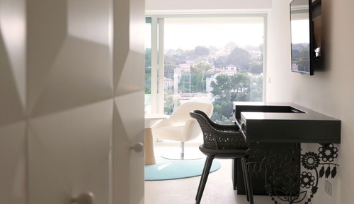 Suite junior, balcón, vistas parciales al mar