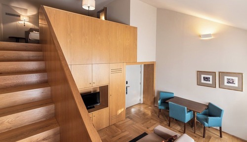 Suite (Duplex)