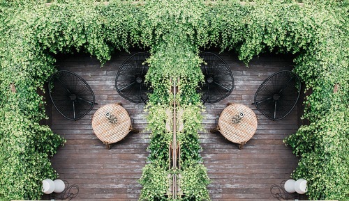 Habitación doble con terraza, vistas a un patio interior, primera planta