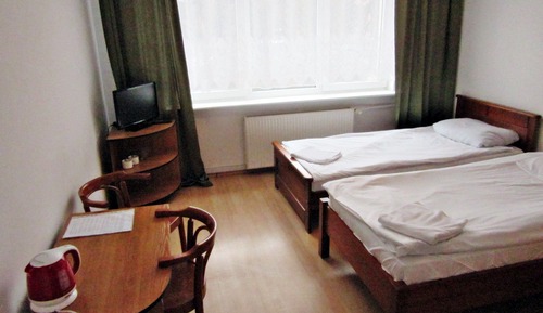 Habitación económica con 2 camas individuales