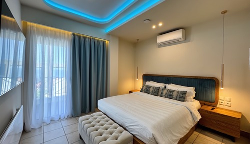 Ethereal Suite, Jetted Tub, Mountain View