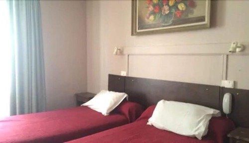 Habitación superior con 2 camas individuales