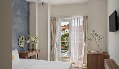 Habitación Deluxe doble, 1 cama de matrimonio grande, vistas a la montaña