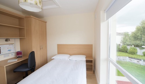 Habitación doble, varias habitaciones, baño privado