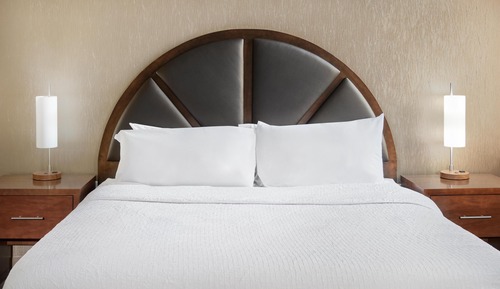Estudio, 1 cama de matrimonio grande, no fumadores, vistas a la ciudad