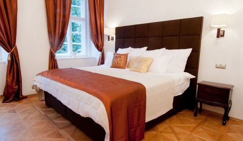 Habitación Premium doble, 1 cama de matrimonio grande, vistas al jardín