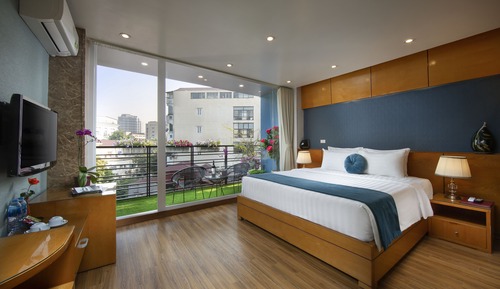 Suite Premium, balcón, vistas a la ciudad