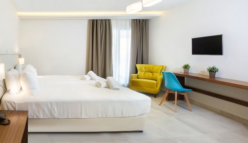Habitación superior con 1 cama doble o 2 individuales