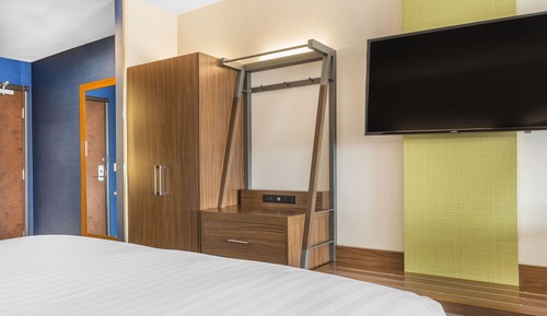 Habitación estándar, 1 cama de matrimonio grande (Communications, Mobility)