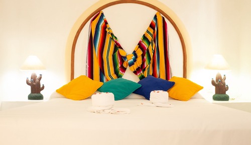 Suite Confort, 1 cama de matrimonio grande, vistas parciales al mar